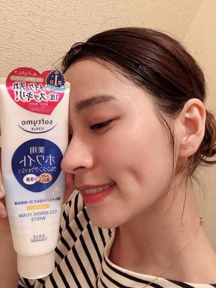 Sữa Rửa Mặt Kose Softymo White Face Wash 220g #WHITE