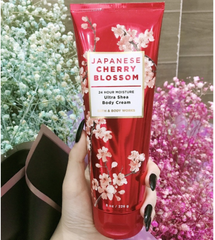 BBW - Body Cream 226g #Cherry Blossom (Mẫu mới)