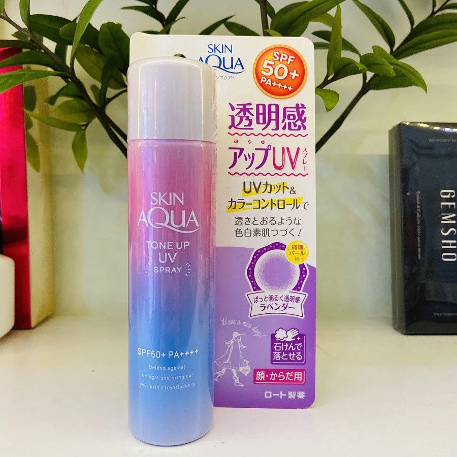 Xịt Chống Nắng Skin Aqua Tone Up 70g