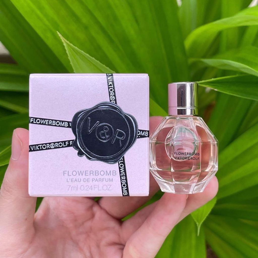 Nước Hoa Nữ Viktor&rolf Flowerbomb L'Eau De Parfum 7ml