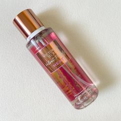 Xịt Thơm Victoria's Secret 250ml #Velvet Petal Heat (Mẫu mới)