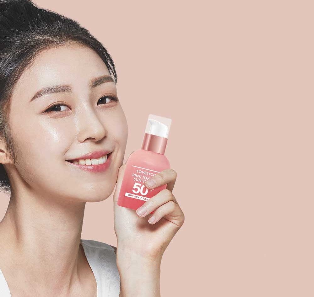 Serum Chống Nắng LovelyCC Pink Tone Up Sun 30g