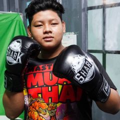 Găng Boxing Fighter Shark Cao Cấp - Màu Đen