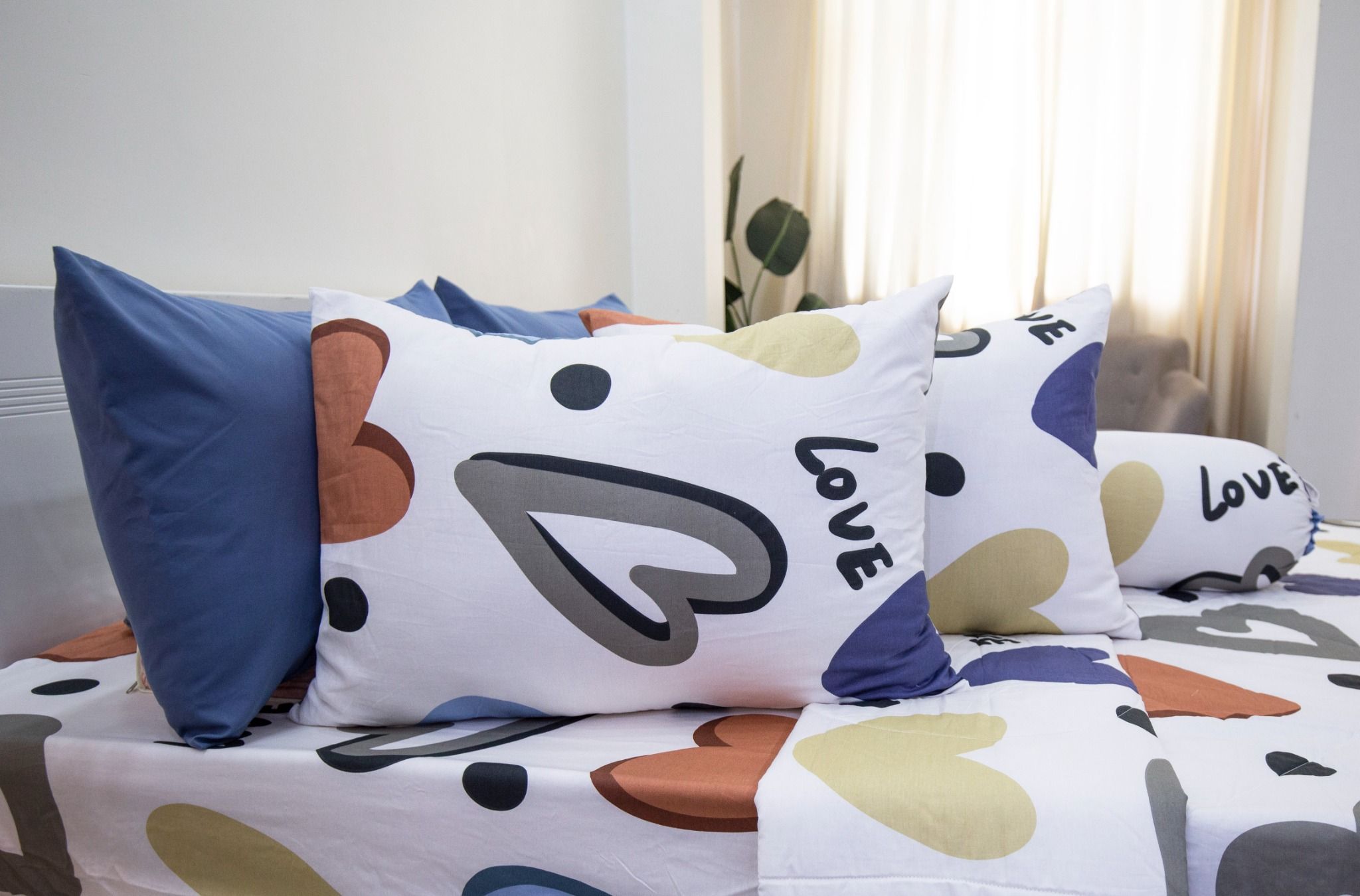 BỘ COTTON HOẠ TIẾT TRÁI TIM ĐỎ