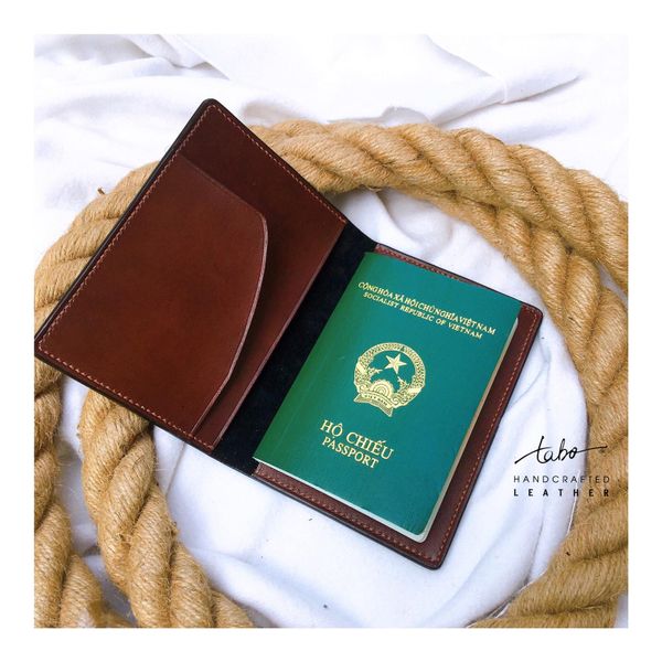  COVER PASSPORT M01 