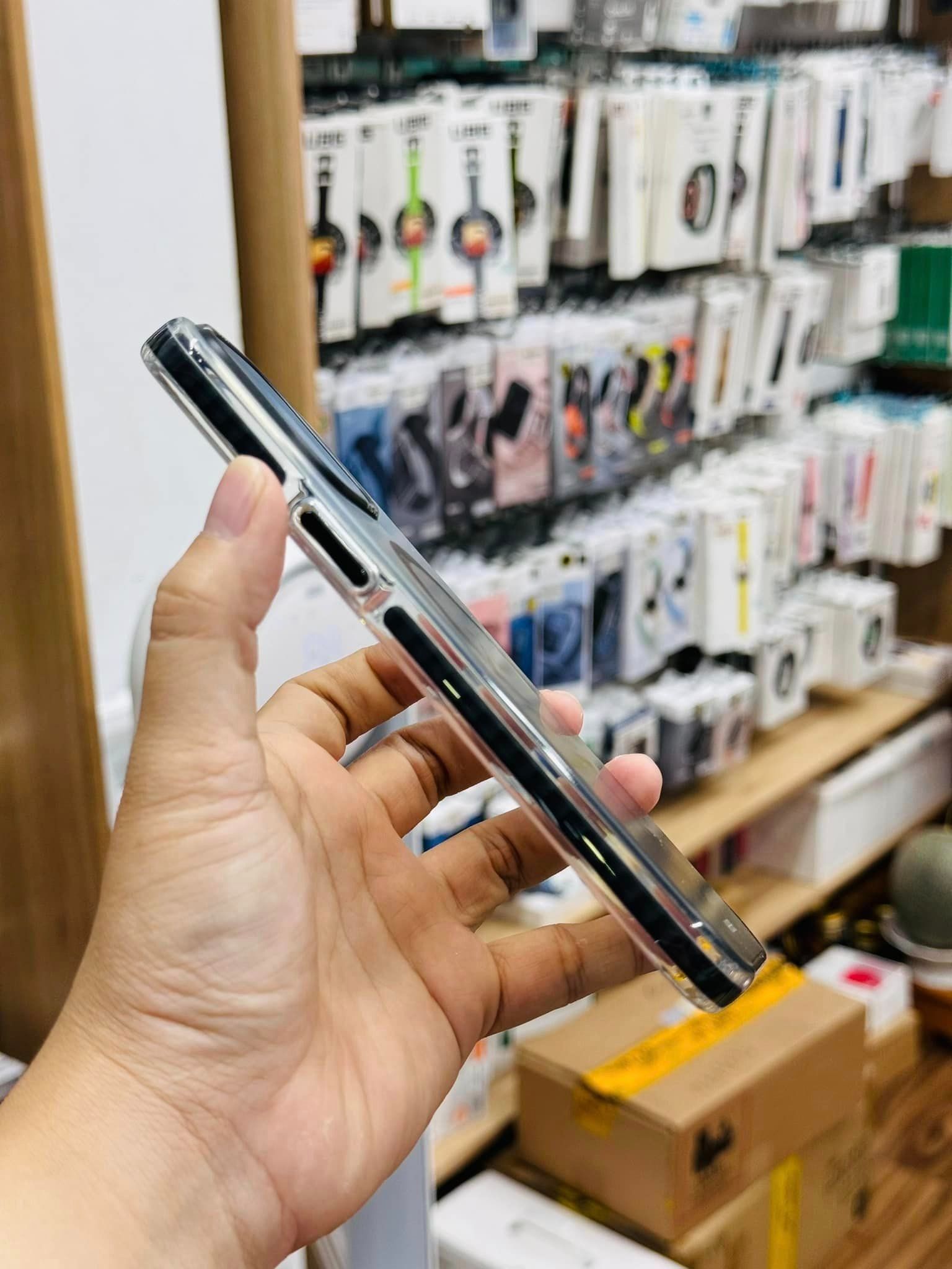 Ốp 15 Promax XLevel Colorful Magsafe (Xám)