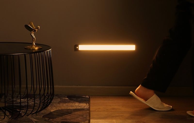 Đèn Led Cảm Ứng Yeelight 2700k (40cm)