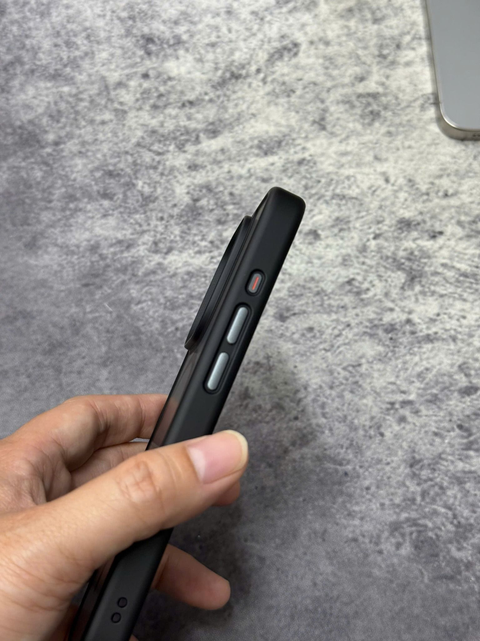 Ốp 15 Pro Likgus Nhám Magsafe