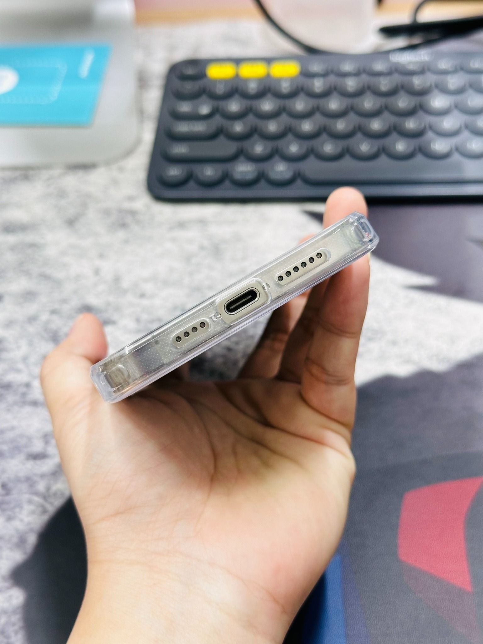 Ốp 15 Promax Likgus Trong Magsafe