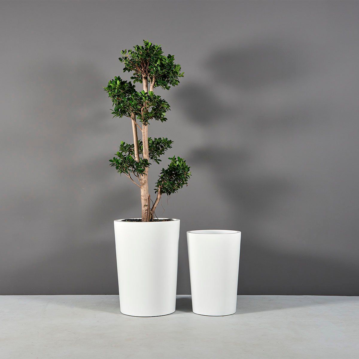 TEGEL Tapered Round Planter