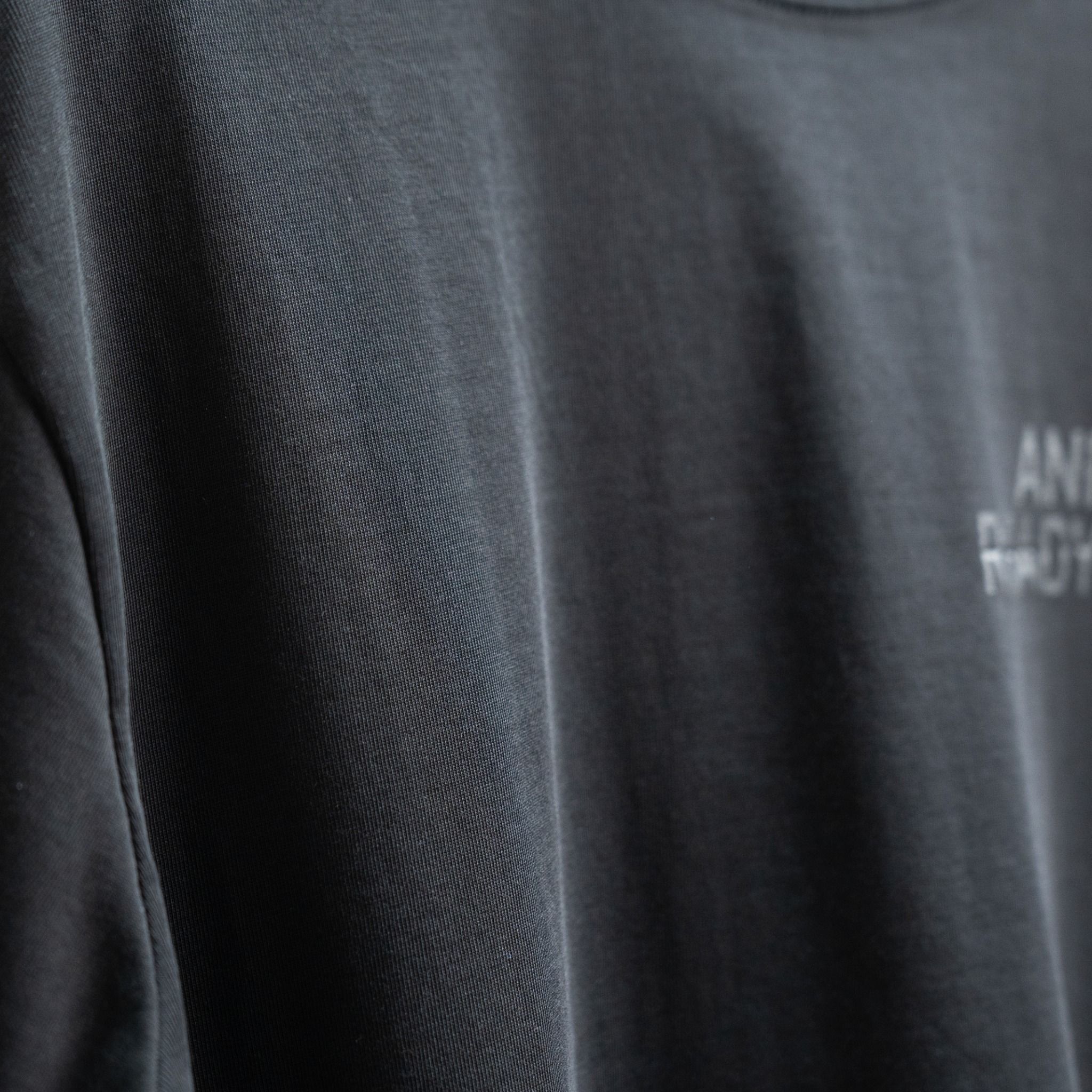 BLANK TEE - BLACK