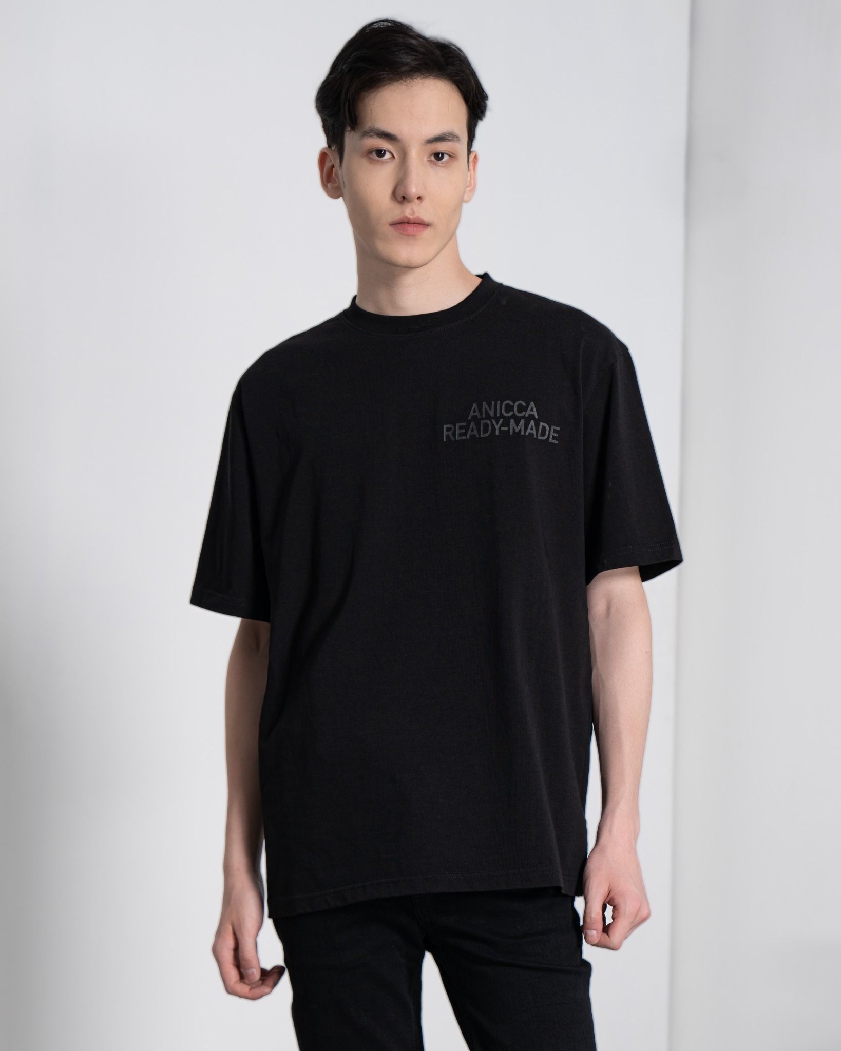 BLANK TEE - BLACK