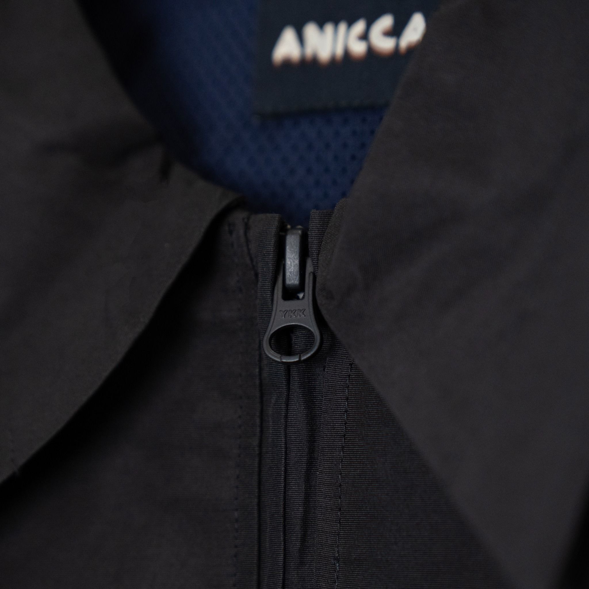 NYLON ZIPPER JACKET - BLACK GREEN LIQUID