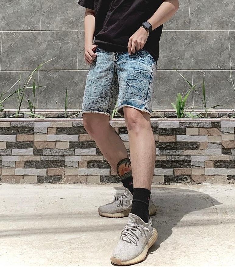 DENIM SHORTS - INDIGO CREASE