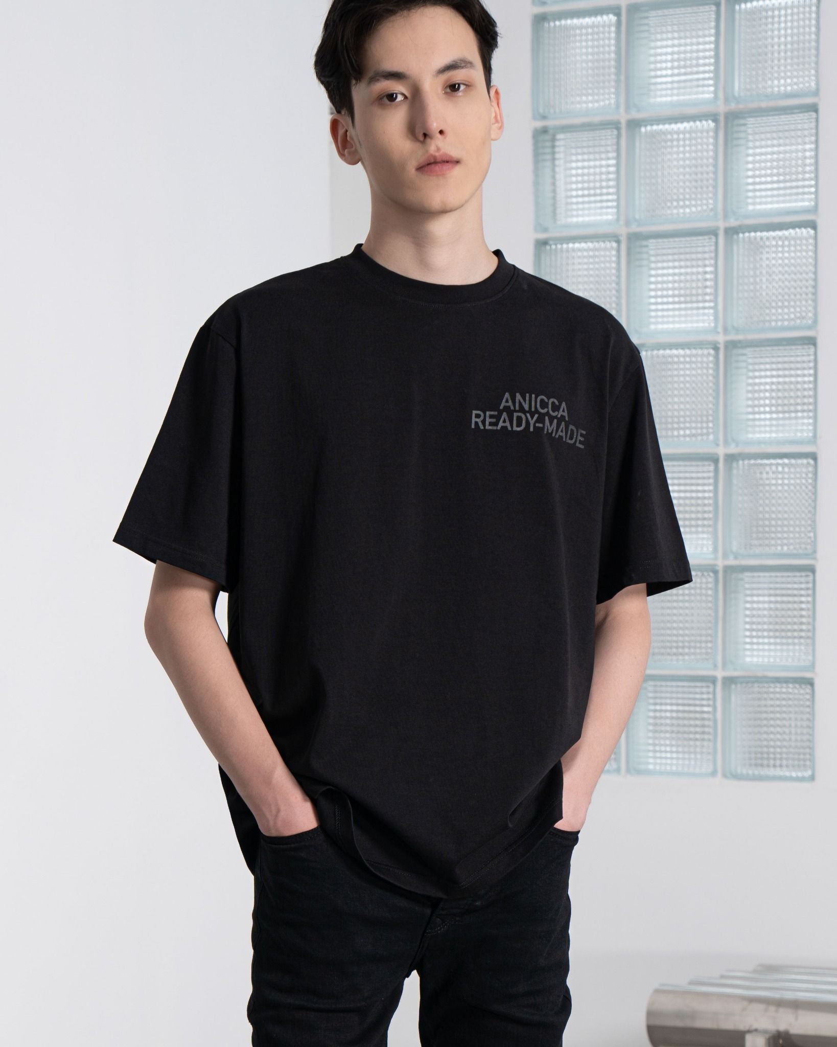 BLANK TEE - BLACK