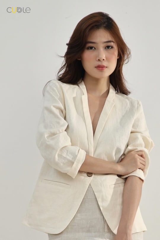 Minimalist Blazer