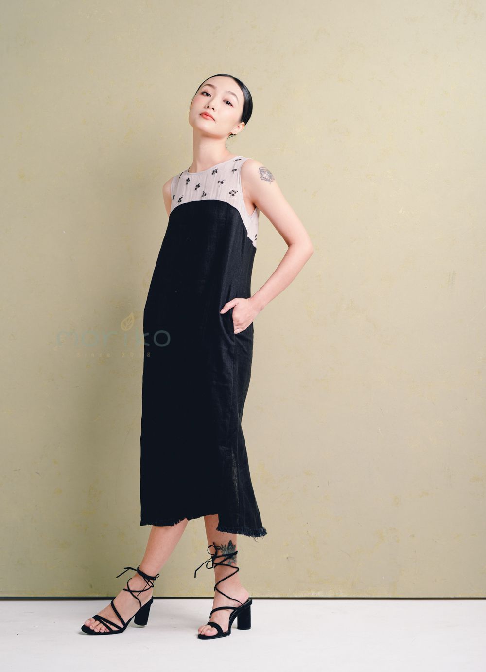 Đầm Linen phối Linen tơ đính hạt