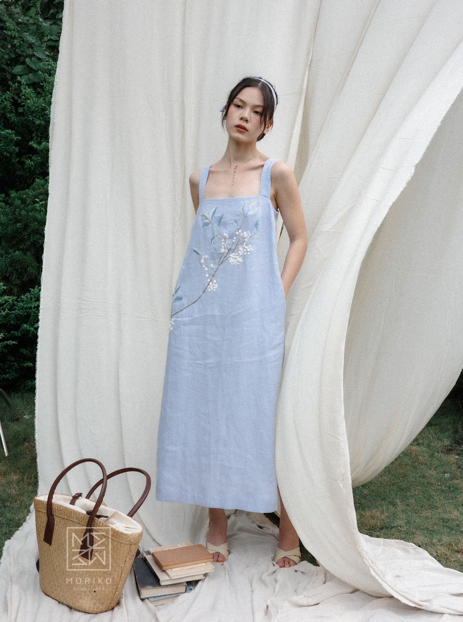 Nia Dress (Đầm Nia thêu cành dây táo gai)