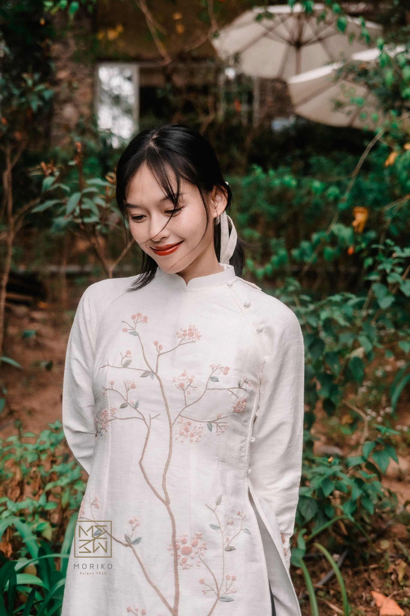 Áo Dài tơ tằm thêu Hoa đào