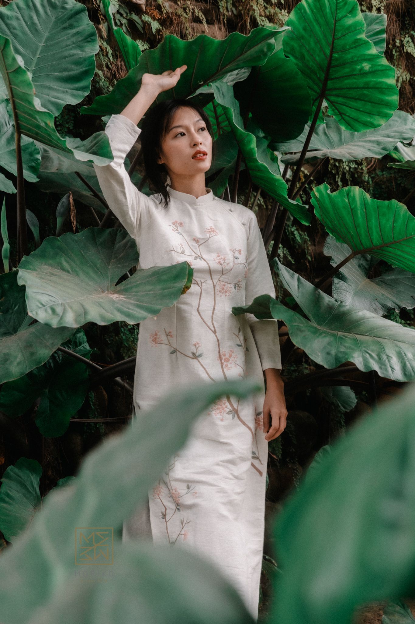Áo Dài tơ tằm thêu Hoa đào