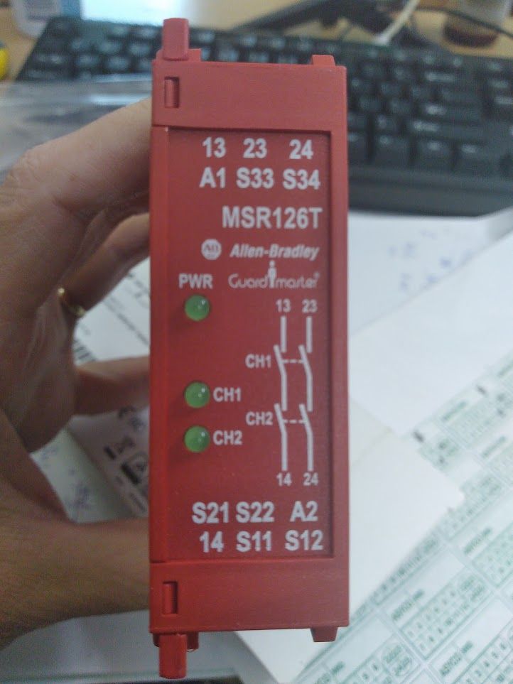 Relay, Single Function Safety, 24V AC/DC, MSR126T