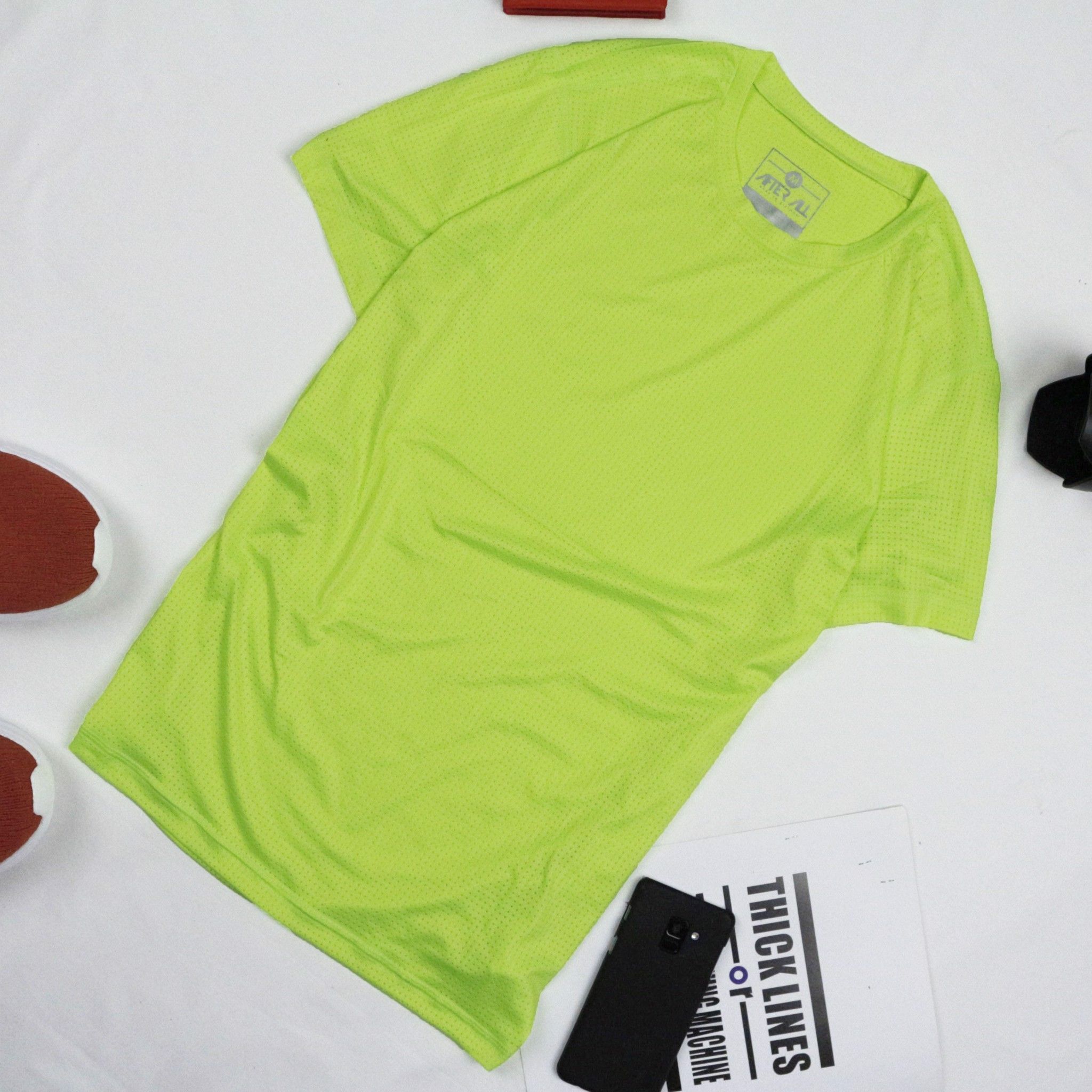 T-Shirt No 03 Basic