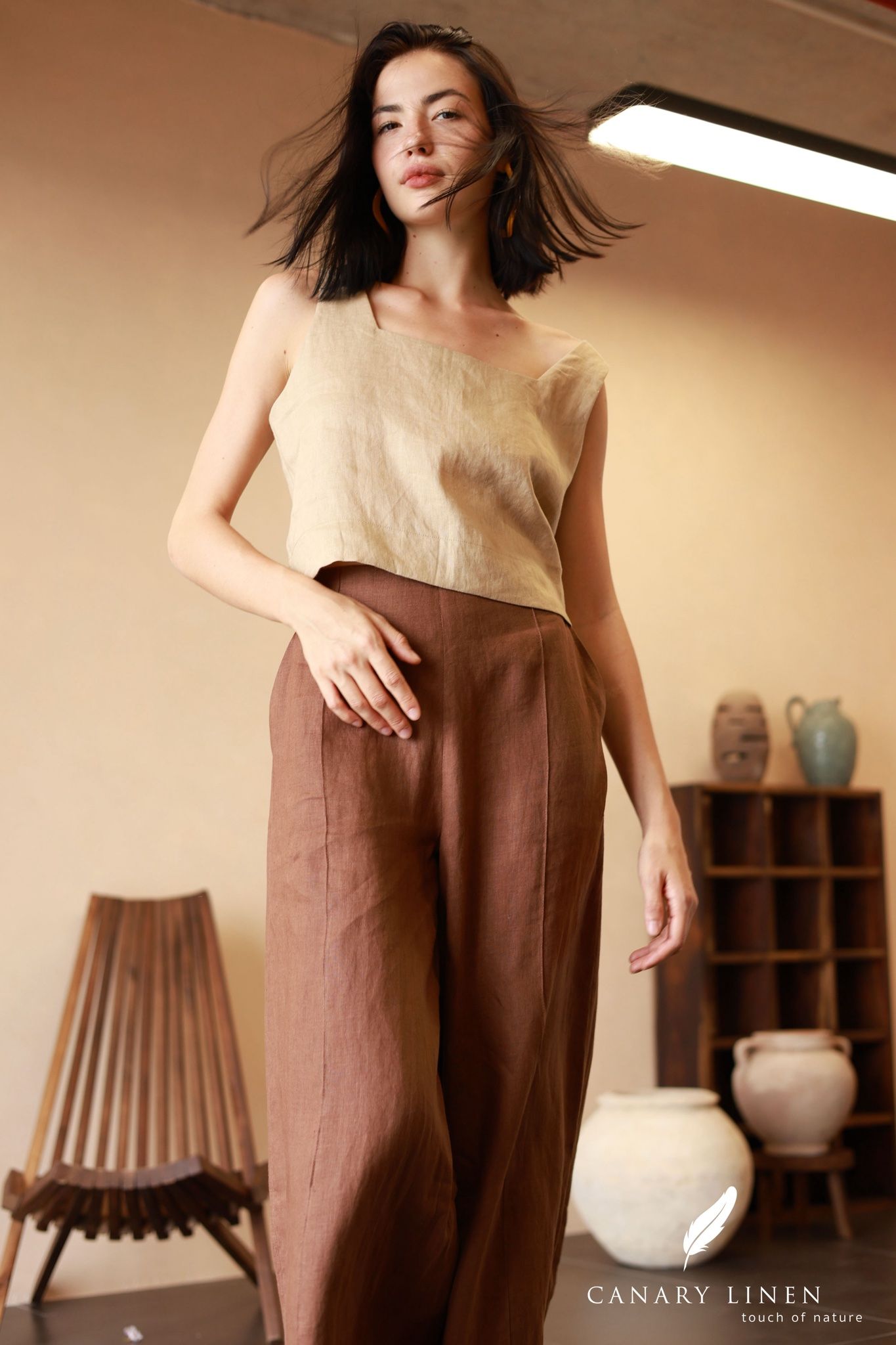  Áo croptop cổ vuông - Beige 