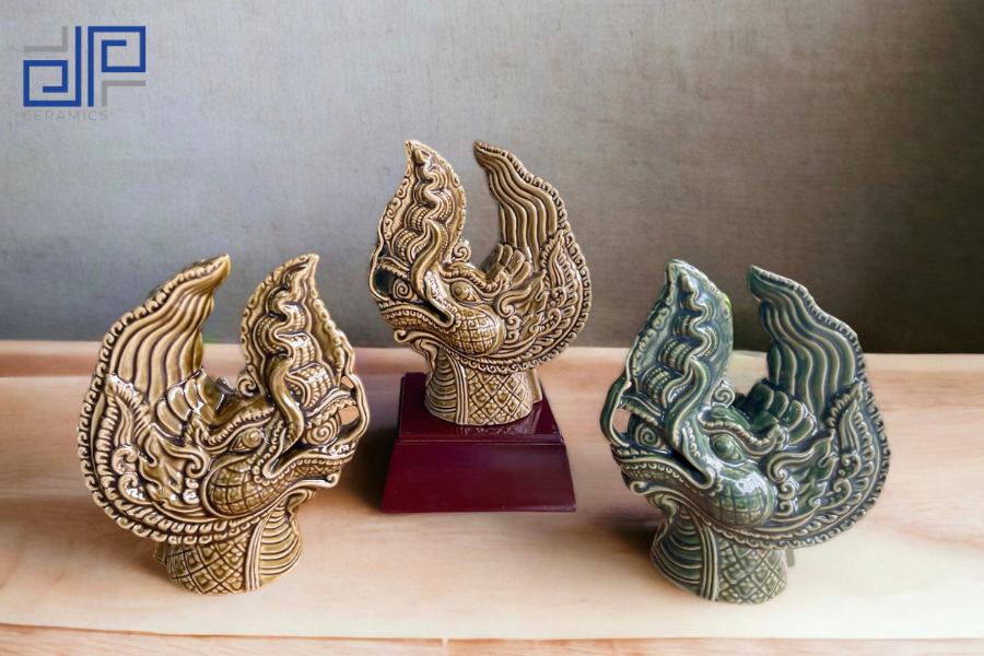 Tượng mô phỏng Đầu Rồng thời Lý