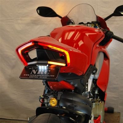 Đèn Hậu Tích Hợp Xi Nhan NRC - Ducati Panigale V2