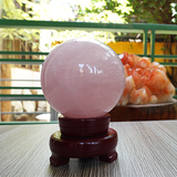 Cầu thạch anh hồng nặng 1.62kg, đường kính 10,.2cm