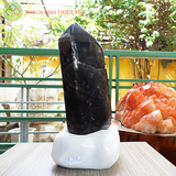 Trụ thạch anh đen nặng 9,6kg, cao 40cm