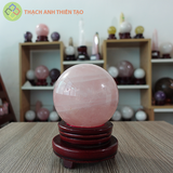 Cầu thạch anh hồng nặng 1.94kg, đường kính 10.8cm