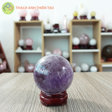 Cầu thạch anh tím nặng 0.68kg, đường kính 7.7cm