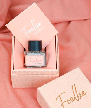 Nước Hoa Vùng Kín Foellie (Hồng) 5ml