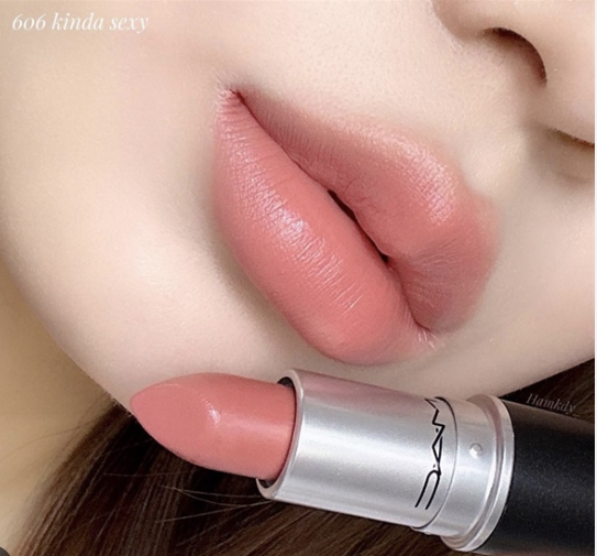 Son Mac Matte Lipstick Rouge À Lèvres 606 Kinda Sexy 3g