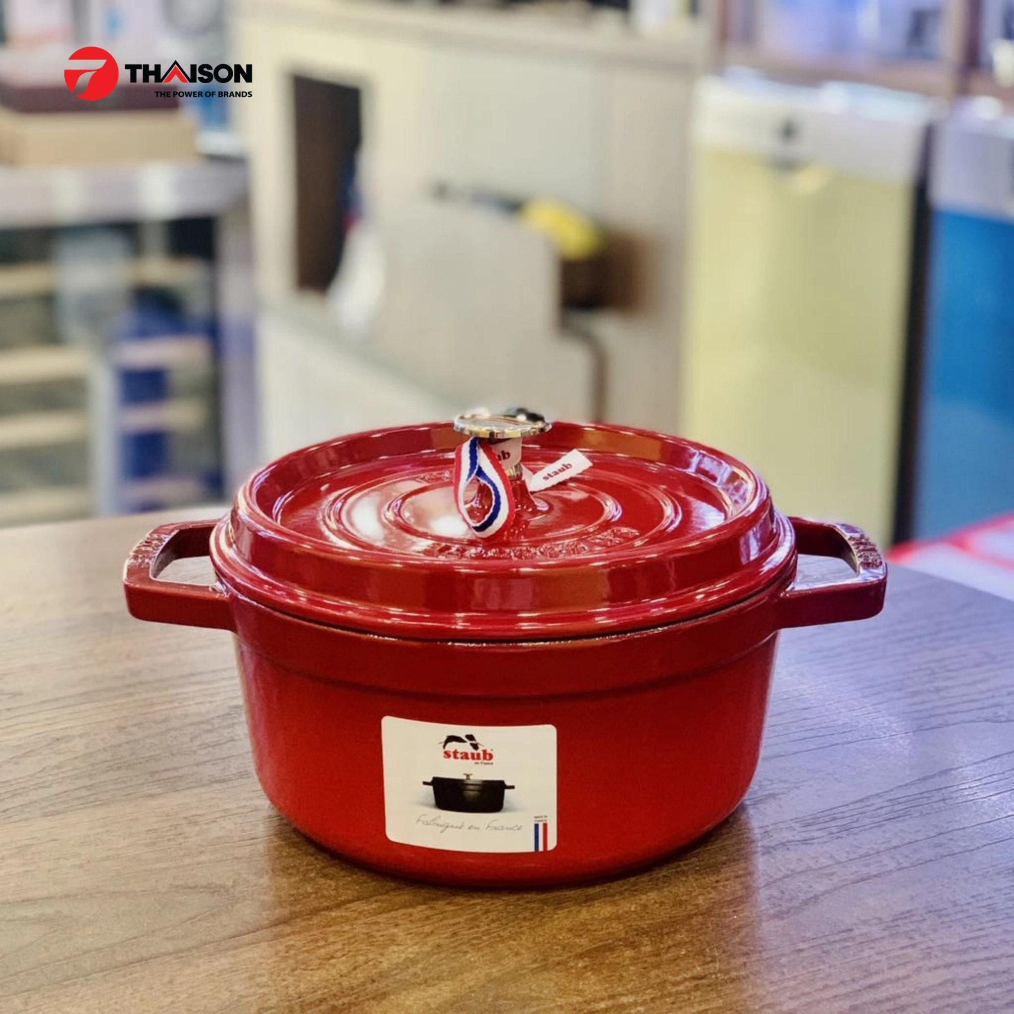 nồi gang STAUB ROUND COCOTTE tròn màu đỏ 18CM