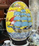 Trứng phong thủy gốm Bát Tràng nhị cảnh thuận buồm công danh nền vàng vẽ vàng kích thước 60cm