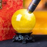 Quà Tặng Sếp Quả Cầu Phong Thủy Đá Thạch Anh vàng đường kính 7,6cm