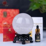 Quà Tặng Sếp Quả Cầu Phong Thủy đá thạch anh trắng đường kính 9,2cm