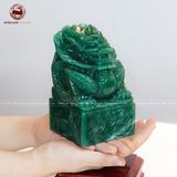 Quà Tặng Cao Cấp Ấn Rồng Thạch Anh Xanh kích thước 7,5x7,5x13,5cm