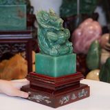 Quà Tặng Cao Cấp Ấn Rồng Thạch Anh Xanh kích thước 9x9,5x21cm