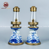 Đèn thờ gốm sứ Bát Tràng dáng tháp men chàm họa tiết hoa sen vẽ kĩ