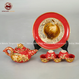 Bộ ấm chén thờ 5 men sứ đỏ họa tiết đào đắp nổi vẽ vàng 24k