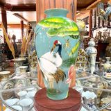 Lọ hoa sen hạc dáng trụ bằng sứ kích thước cao 50cm họa tiết vẽ 3D phủ men xanh ngọc vẽ vàng kim