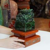 Quà Tặng Cao Cấp Ấn Rồng Ngọc Bích kích thước 9,5x9,5x14,5cm