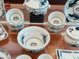 Bộ bát ăn gốm sứ Bát Tràng họa tiết hoa sen men chàm 18 vật phẩm