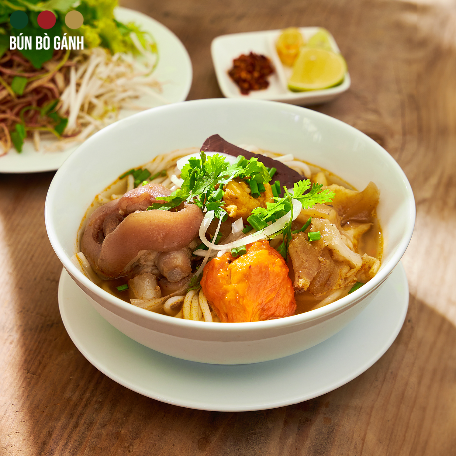  Bún Bò Huê Giò - Gân - Chả (Tôm + Cua) 