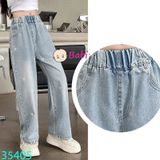 Quần Jean Suông Dài Bé Gái Thêu Trái Tim (26-40kg)