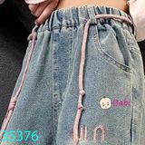 Quần Jeans Suông Bé Gái M1 (30kg - 45kg)