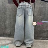 Quần Jean Suông Dài Bé Gái Thêu Chữ Đỏ (26-40kg)